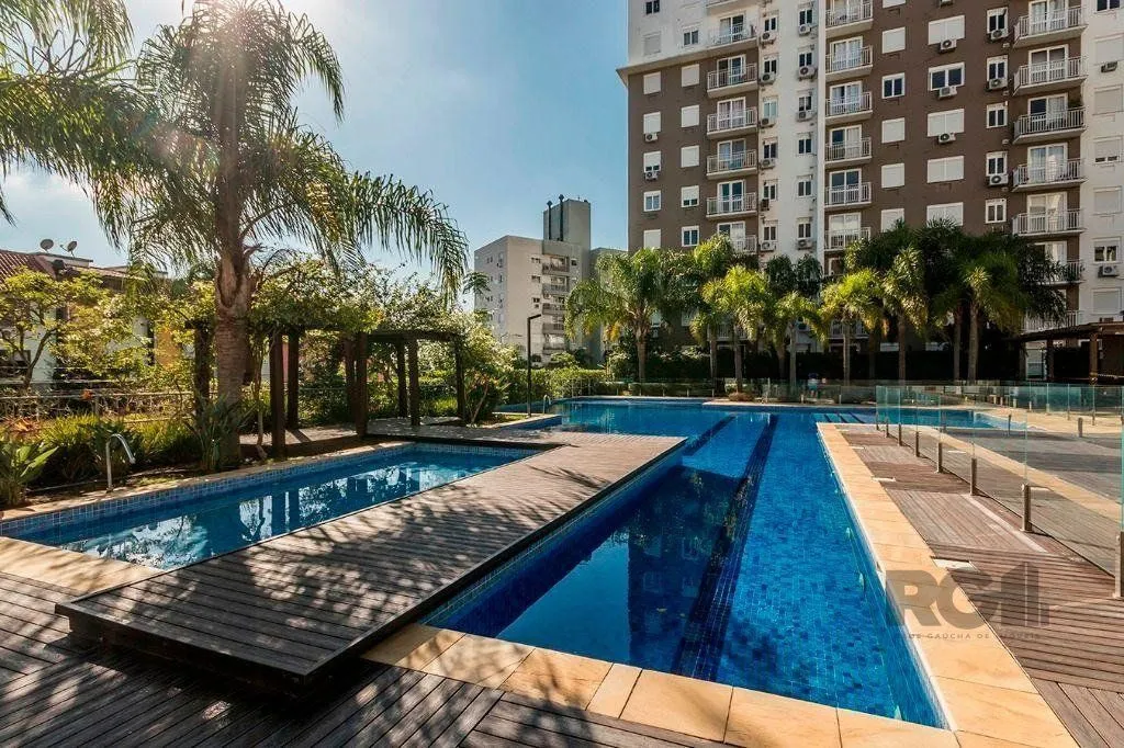 Imagem Apartamento para Venda - 73m², 2 dormitórios, sendo 1 suíte, churrasqueira e uma linda vista.. Infra estrutura completa de lazer.