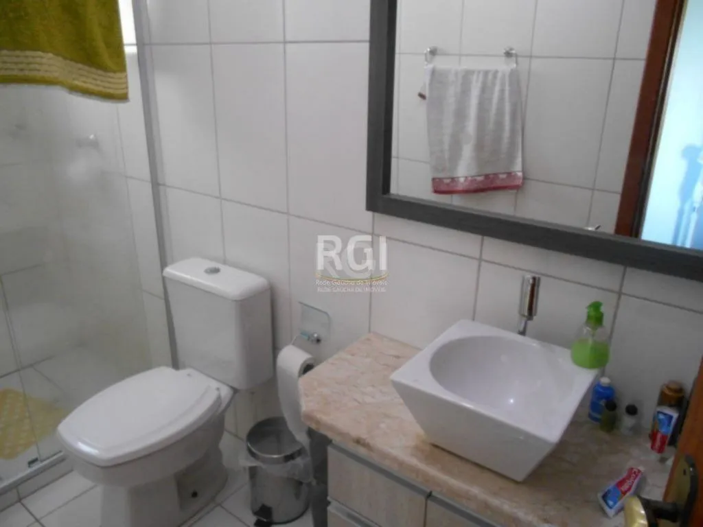 Imagem Casa para Venda - 185m², 4 dormitórios, sendo 2 suites, 4 vagas - Nonoai
