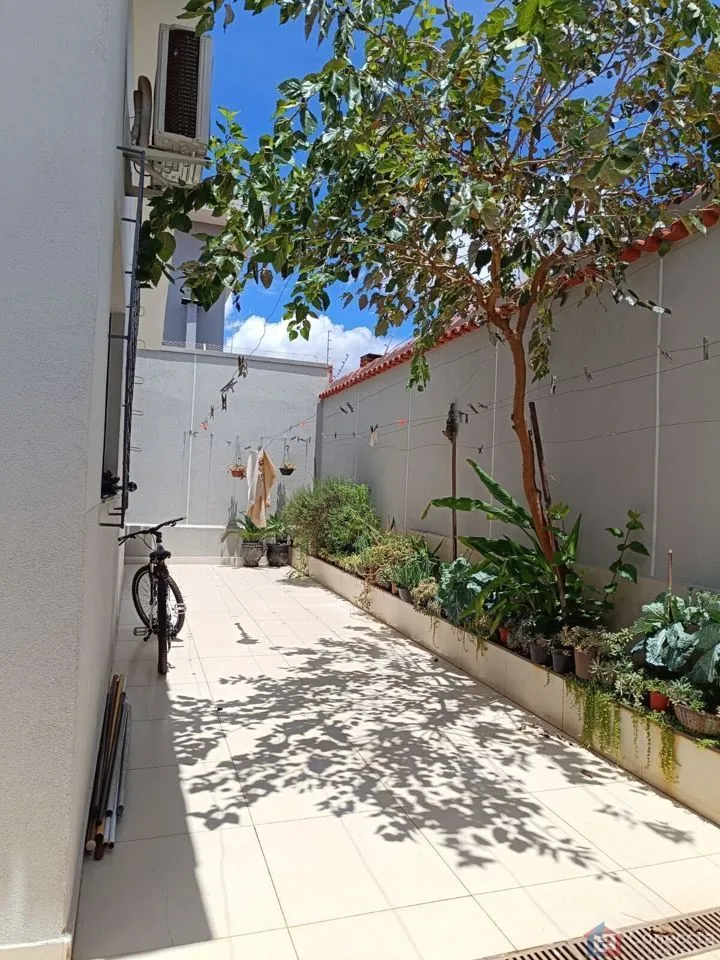 Imagem Casa à venda, 193 m² por R$ 950.000,00 - Valparaíso - Patos de Minas/MG