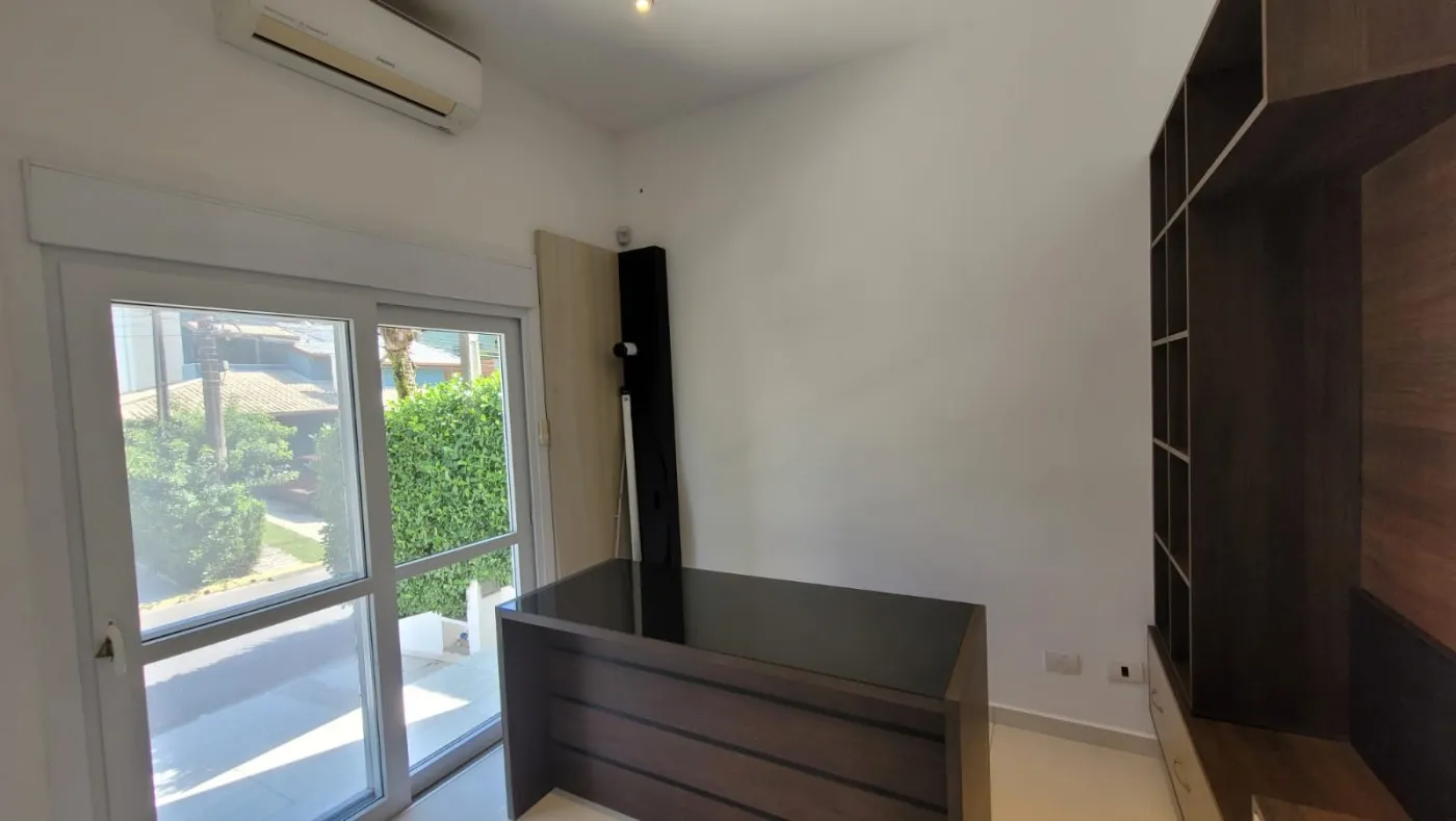 Imagem Casa para Venda em Itanhaém, Vila São Paulo, 4 dormitórios, 4 suítes, 2 banheiros, 3 vagas
