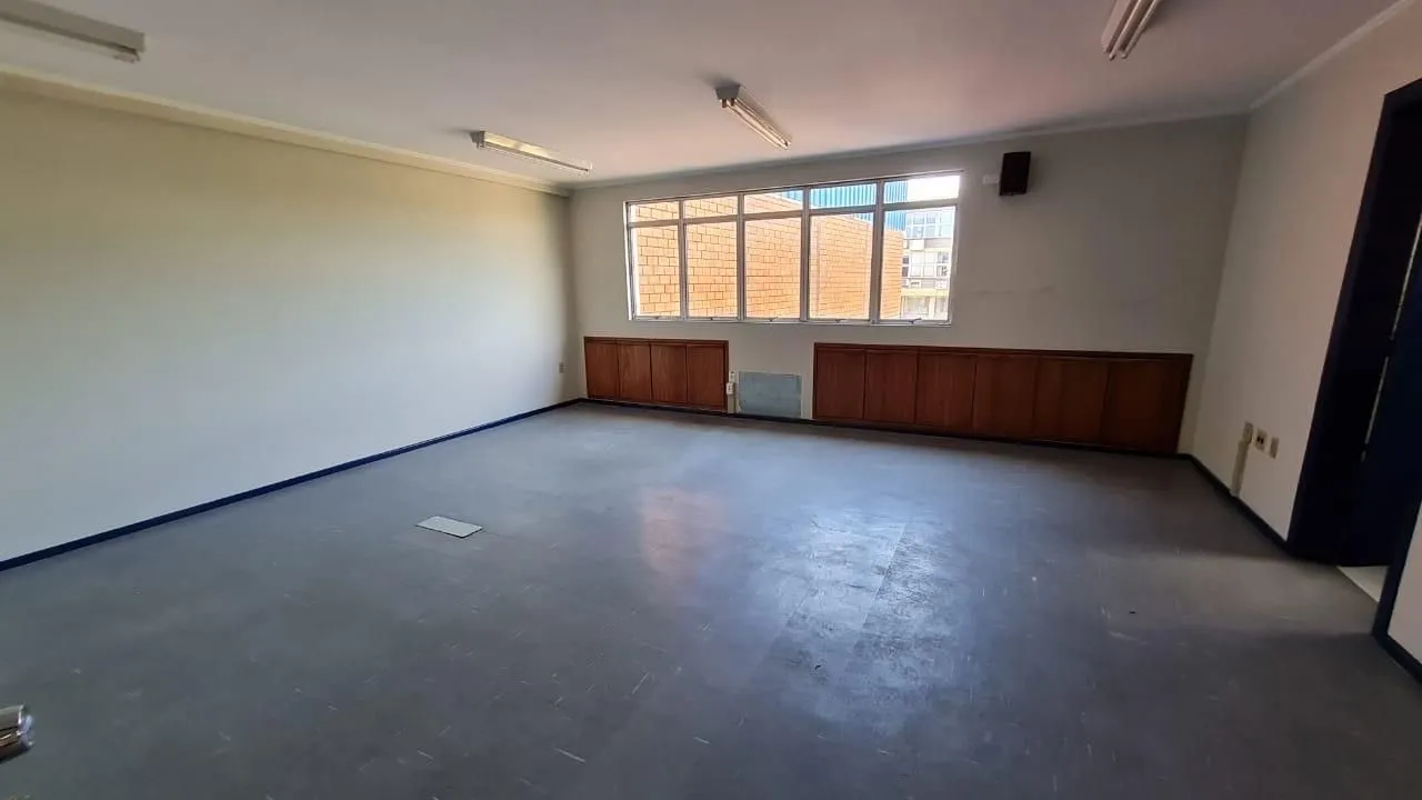 Imagem Prédio Comercial em Sarandi