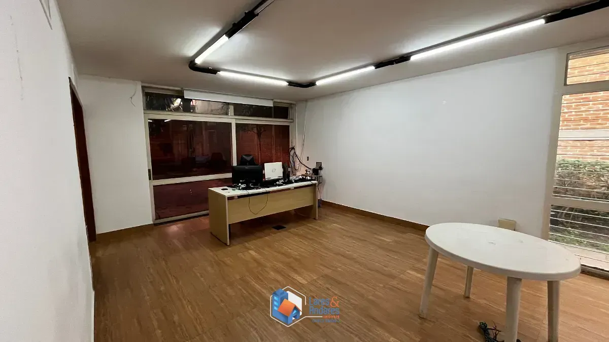 Imagem Casa para venda em Jardim Europa com 4 quartos, sendo 1 suíte, 345m²