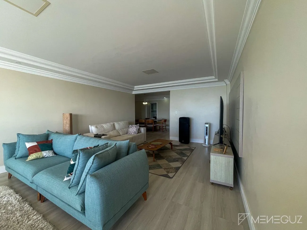 Imagem Apartamento de 03 quartos mais DCE completa na praia do morro de frente!