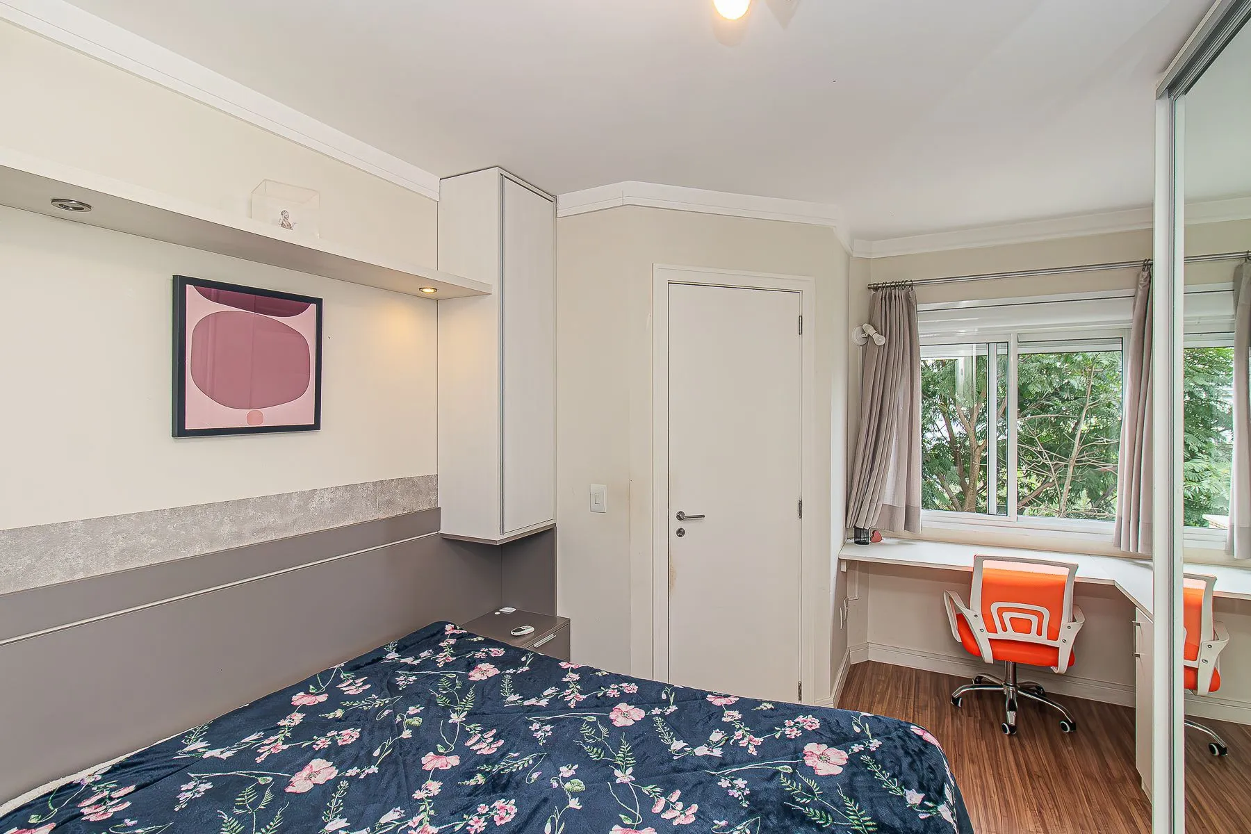 Imagem Apartamento 1 dormitório, lavabo e suite, vaga de garagem , 44m2