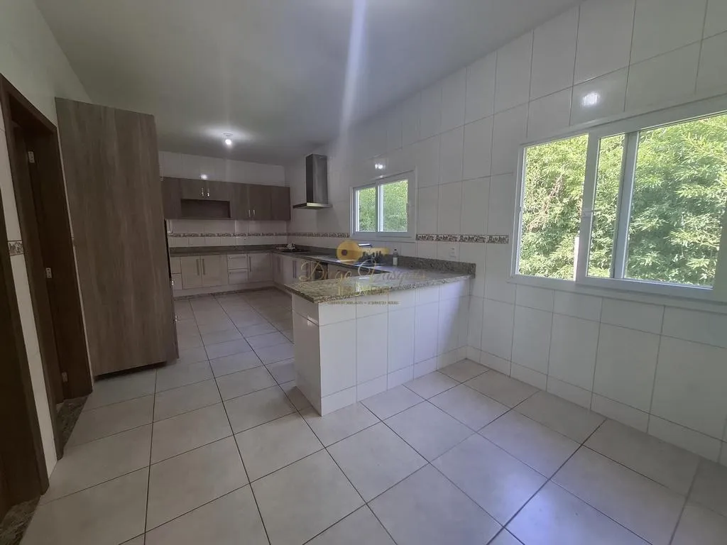 Imagem Casa para Venda em Teresópolis / RJ no bairro Green Valley