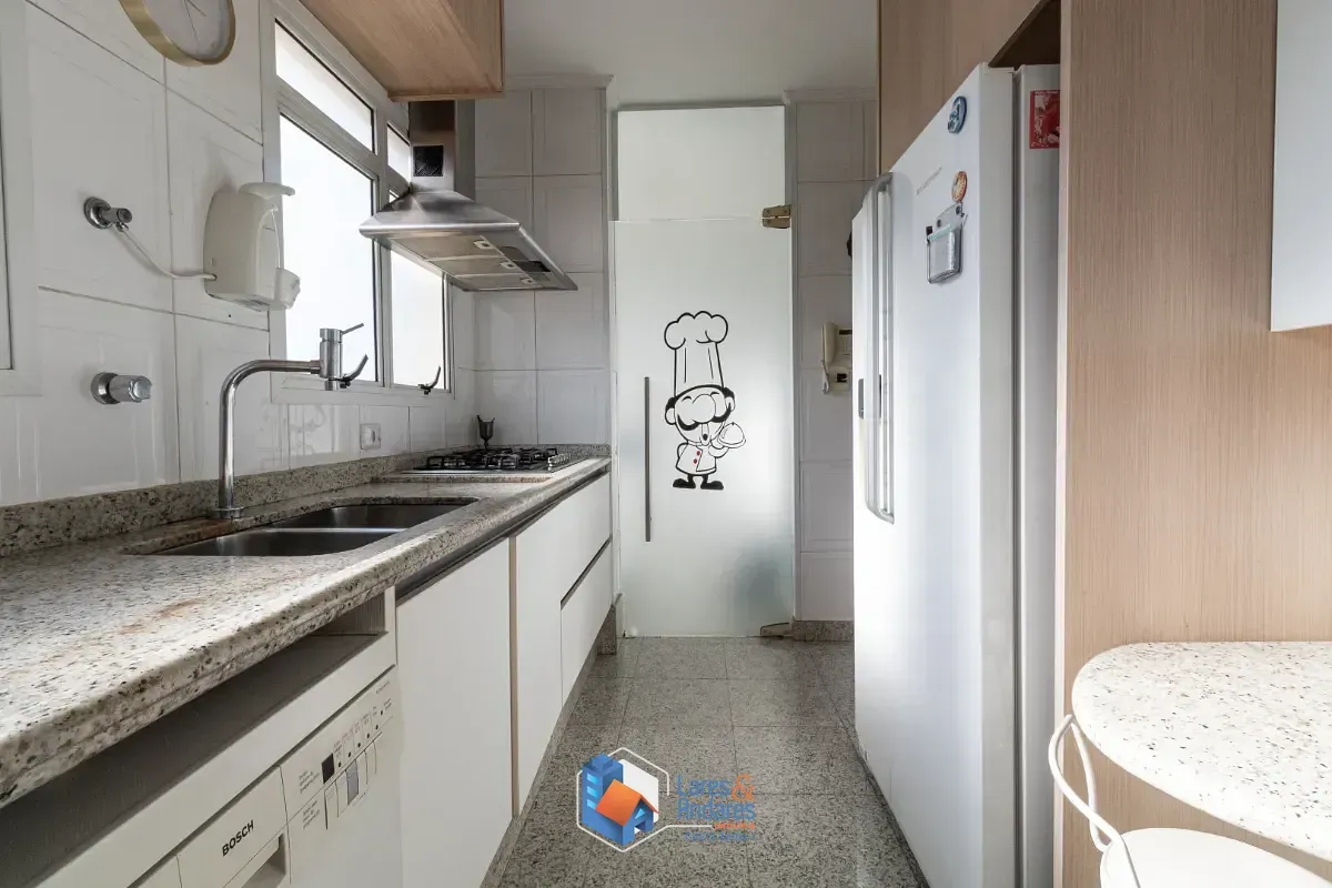 Imagem Apartamento para venda em Moema com 2 quartos, sendo 2 suítes, 165m²