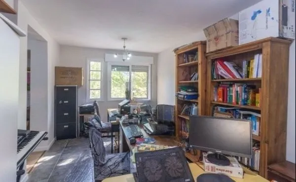 Imagem Apartamento no bairro Petrópolis de 2 dormitórios e vaga