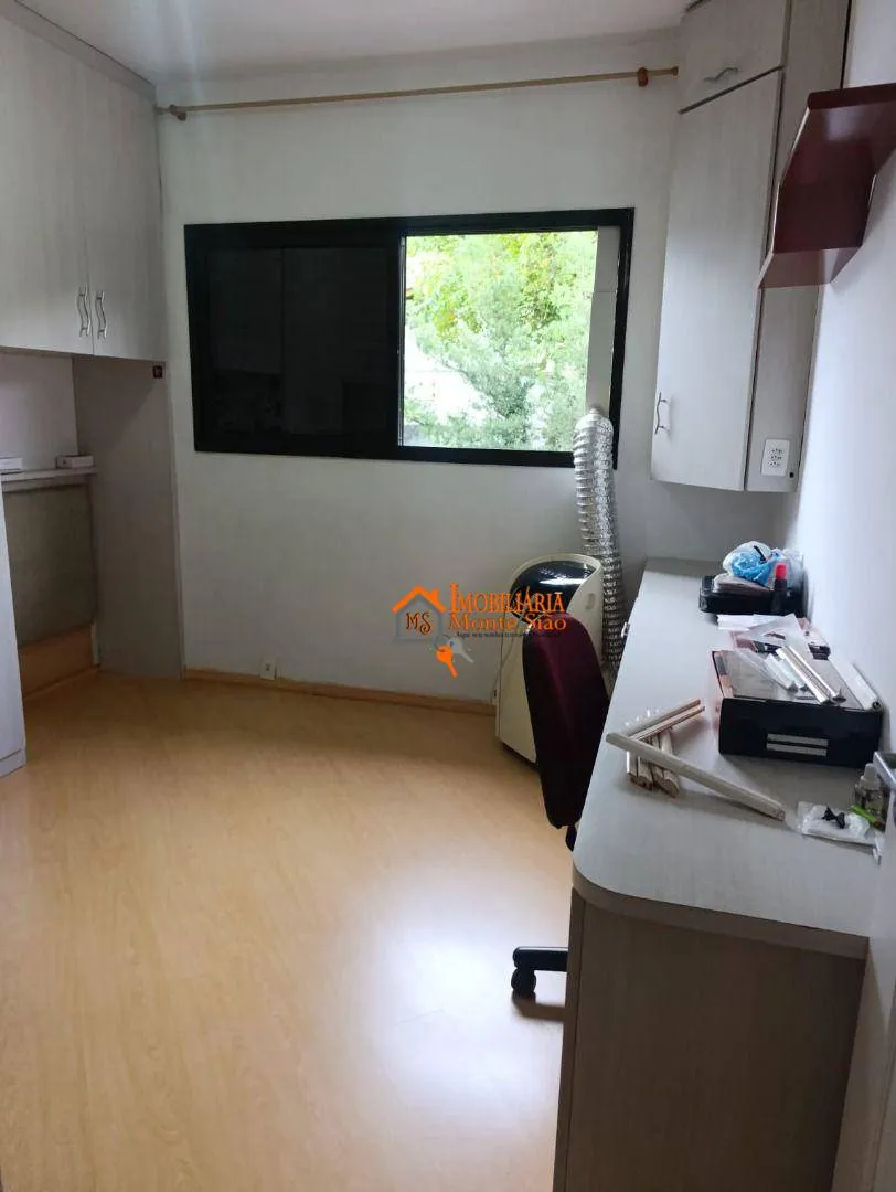 Imagem Casa com 3 dormitórios para alugar, 90 m² por R$ 5.600,00/mês - Vila Bremen - Guarulhos/SP