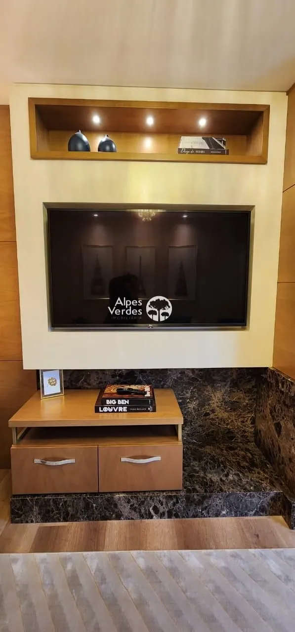 Imagem Vende-se apartamento mobiliado em Gramado a 5 minutos da Rua Coberta