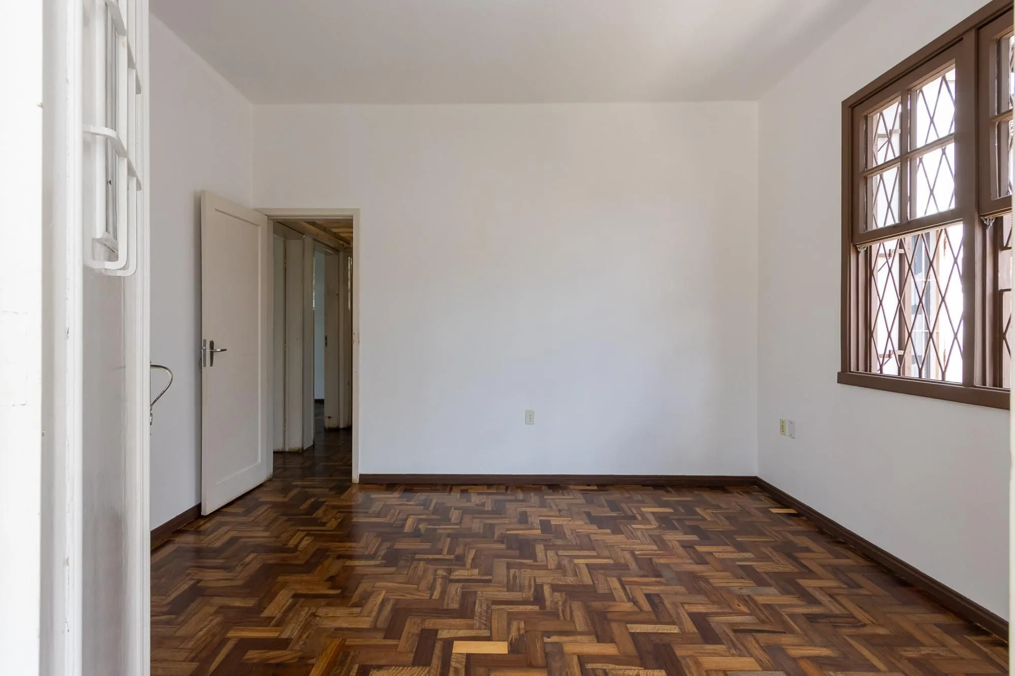 Imagem CASA 2 DORMITÓRIOS NO SANTA TEREZA