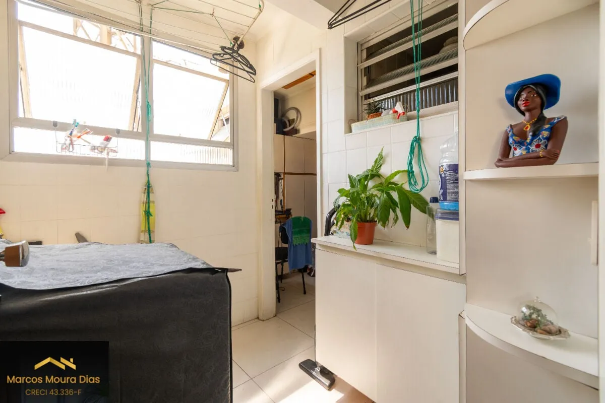 Imagem Apartamento com 94 m², 2 Dorm ( 1 suíte), Varanda, 1 Vaga , Edifício com Churrasqueira