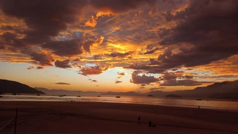 Foto do imóvel Linda casa frente mar !! Final de semana e feriados - praia da Tabatinga