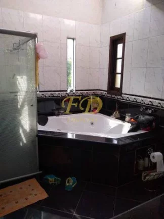 Imagem Casa em Condomínio Fechado na Serra da Cantareira !!!
