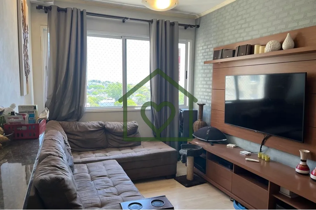 Imagem Localizado no movimentado bairro Partenon, em Porto Alegre, este elegante apartamento situado na Av....