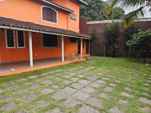 Imagem CASA A VENDA NO CENTRINHO DE BOISSUCANGA, COM 2 SUÍTES A 100 METROS DA PRAIA, ACEITA PERMUTA EM SÃO JOSÉ DOS CAMPOS