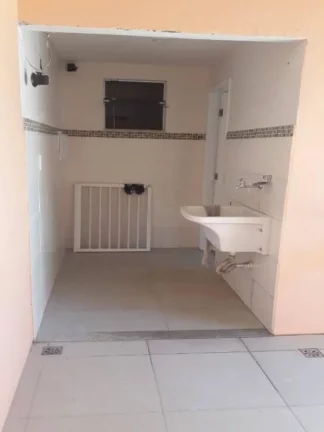 Imagem CASA À VENDA NO BAIRRO VALE DAS PALMEIRAS, MACAÉ/RJ.