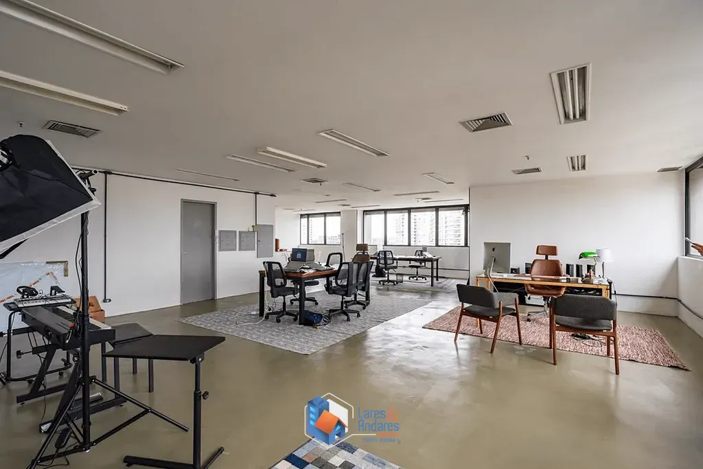 Foto do imóvel Sala à venda 2 Vagas 122M² Santo Amaro São Paulo - SP em Avenida Adolfo Pinheiro