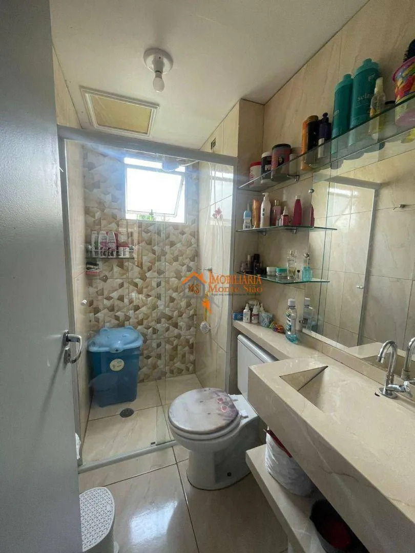 Imagem Apartamento com 2 dormitórios à venda, 44 m² por R$ 277.000,00 - Água Chata - Guarulhos/SP