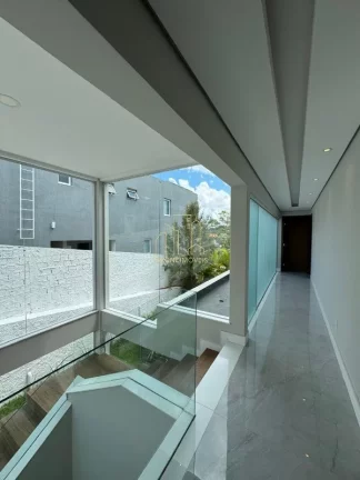 Imagem Linda casa duplex de alto padrão com quatro suítes living a venda em Alphaville ll