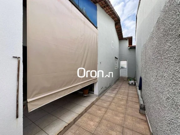 Imagem Casa à venda, 110 m² por R$ 640.000,00 - Jardim Europa - Goiânia/GO