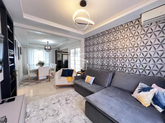 Imagem BELA CASA NO ITAUM COM ESPAÇO PARA PISCINA