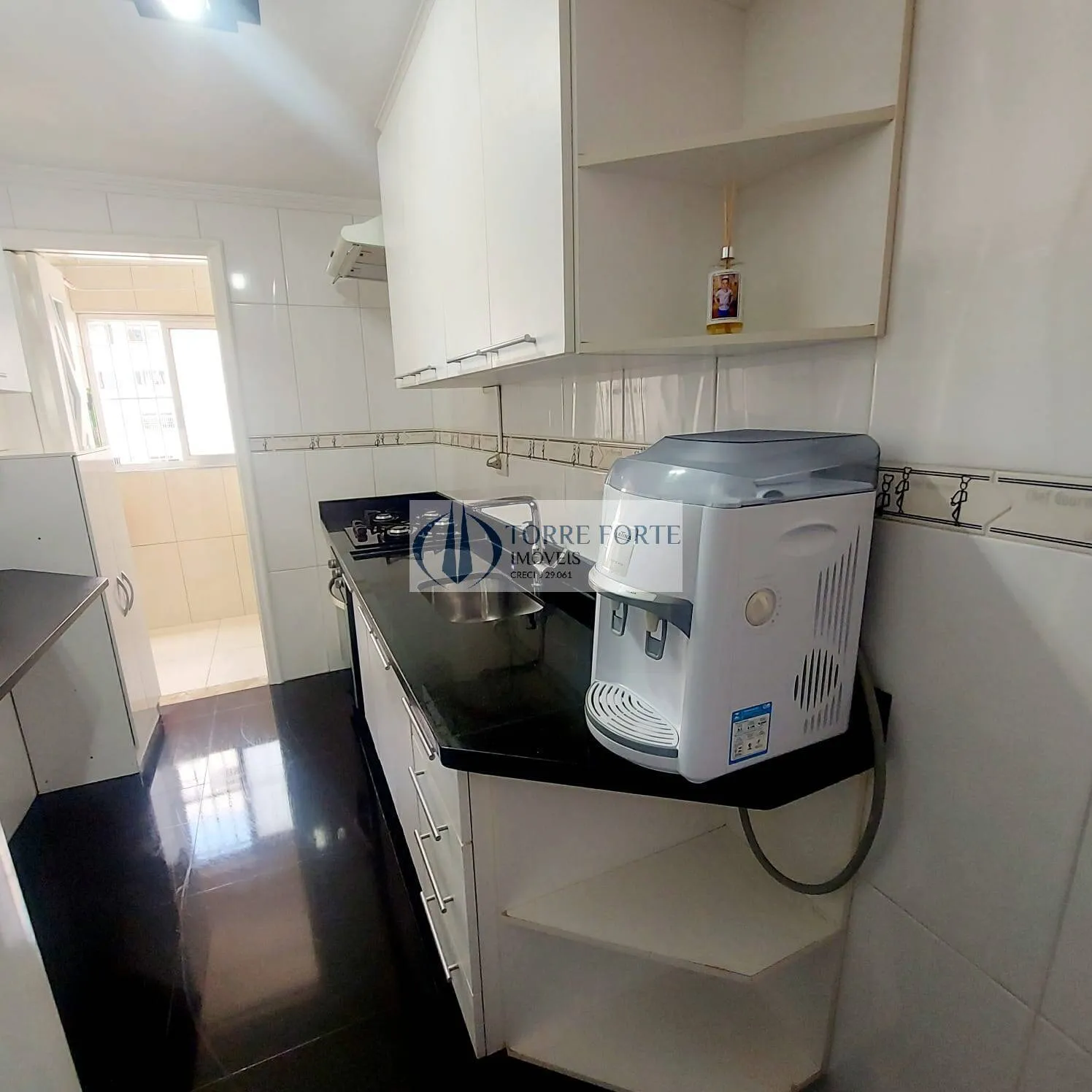 Imagem Apartamento Mobiliado com 2 Dormitórios e 1 Vaga na Vila Ema