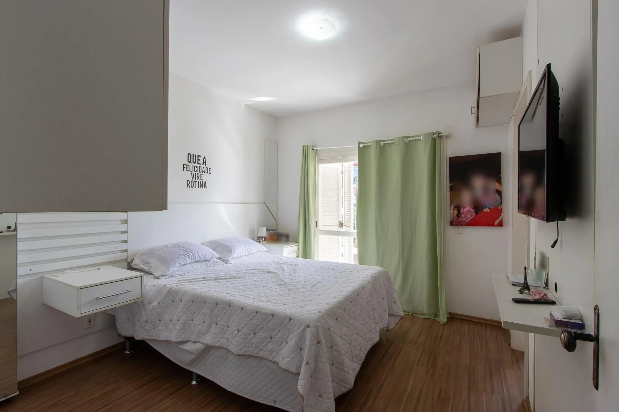 Imagem Casa de Condomínio em Hípica