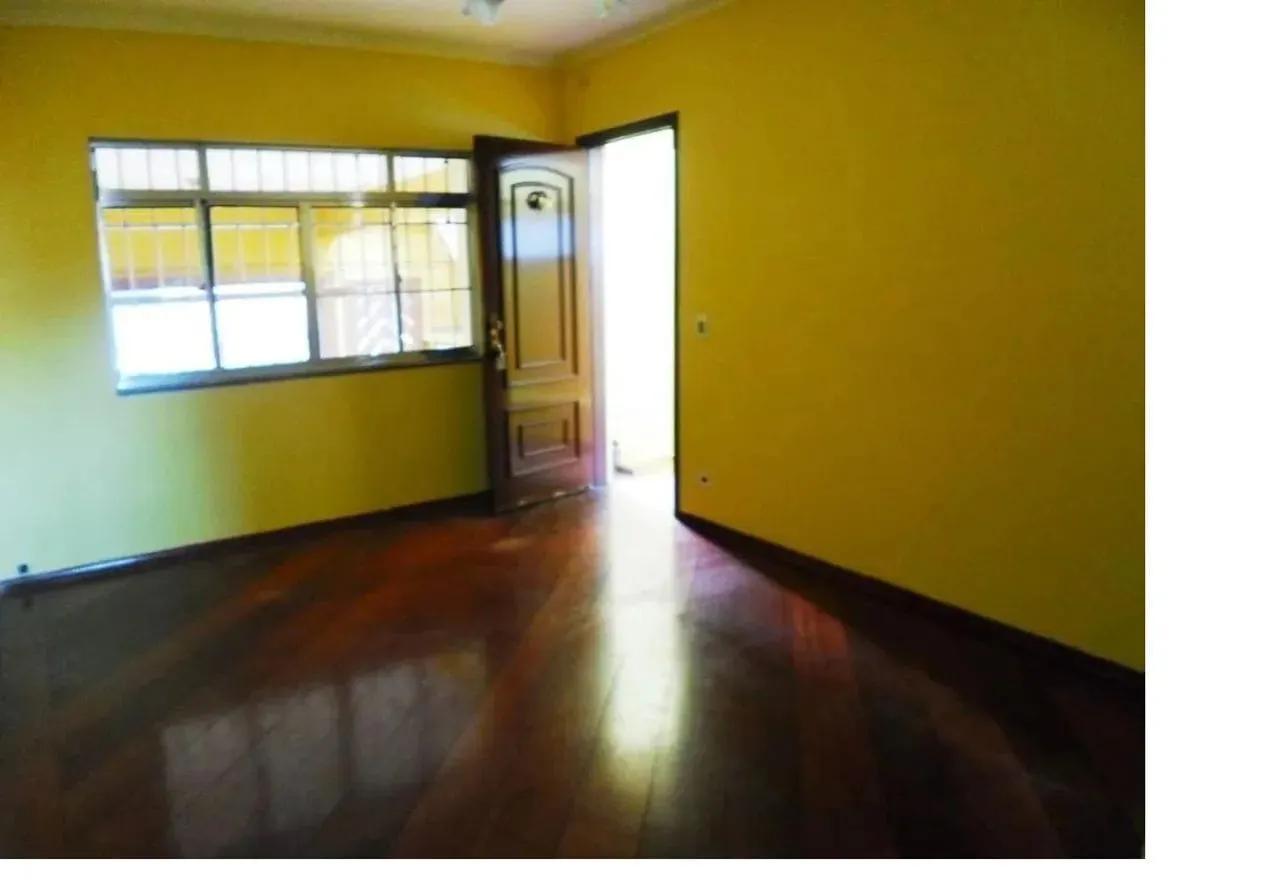 Imagem VENDO 03 CASAS NO MESMO TERRENO NO BAIRRO VILA SANTA CATARINA!