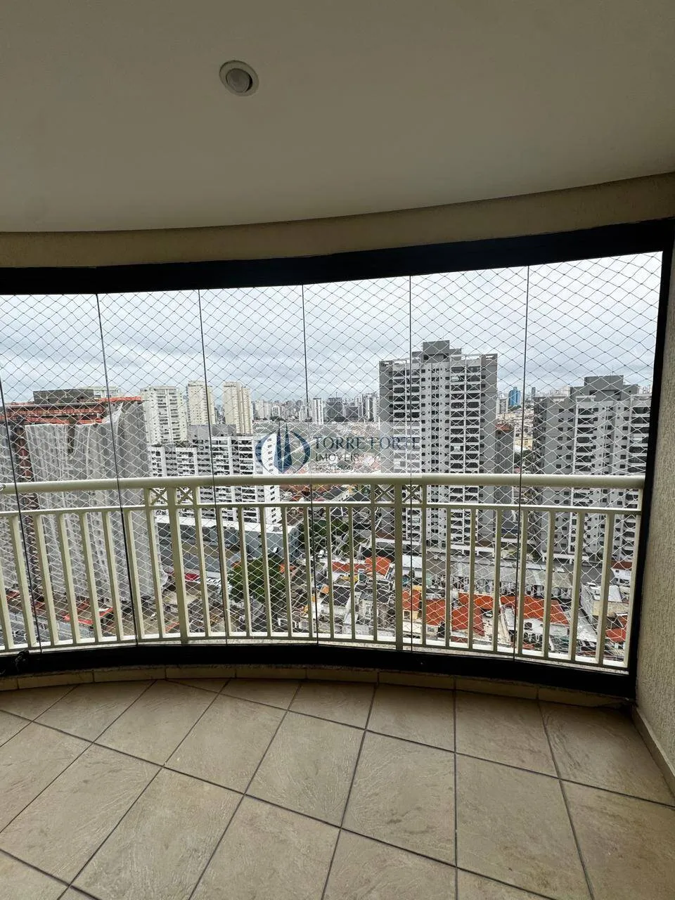 Imagem Ótimo apartamento 82m² 3 dormitórios sendo 2 suítes 2 vagas na Vl. Prudente