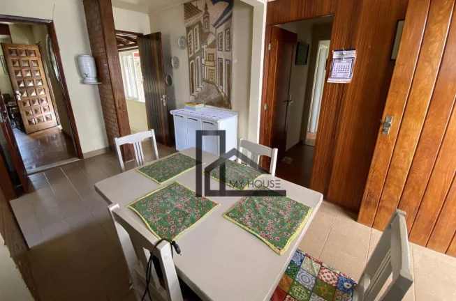 Imagem Casa linear com 4 quartos, quintal, horta e área gourmet - à venda, 183 m² - Araras - Teresópolis/RJ