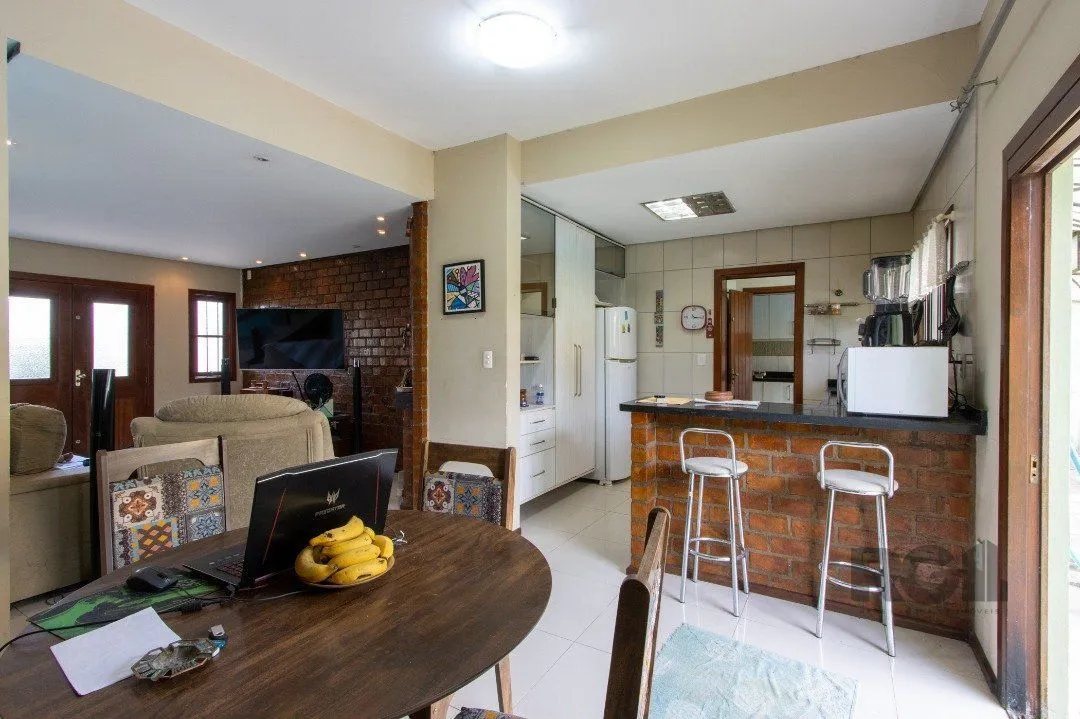 Imagem Casa para Venda - 174m², 3 dormitórios, sendo 1 suites, 2 vagas - Jardins do Prado