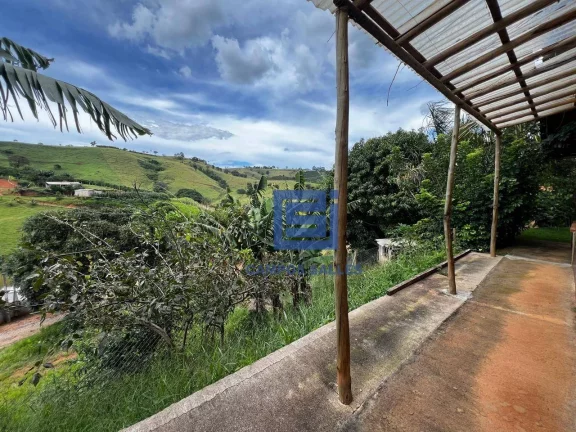 Imagem Chácara com 2 dormitórios à venda, 800 m² por R$ 400.000,00 - Lavras de Cima - Socorro/SP