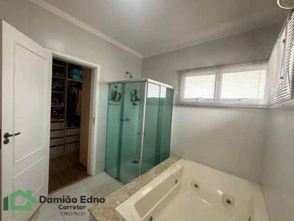 Imagem Casa cond. jatobá Jundiaí,3 suítes sendo 1 master At 354 Ac 275