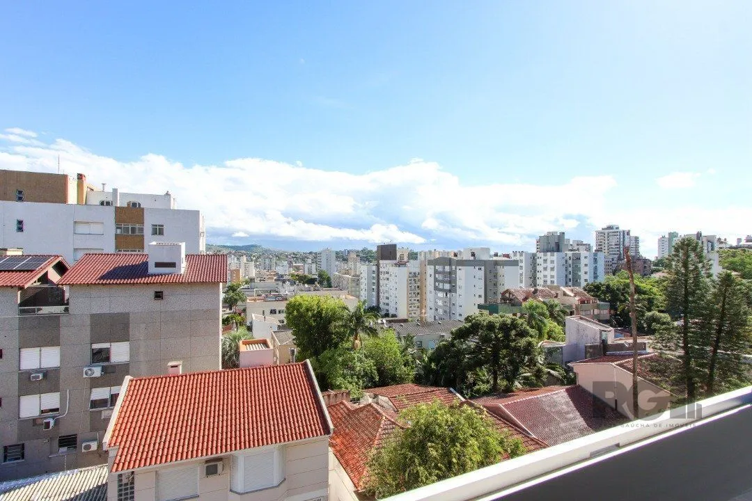 Imagem Apartamento em Porto Alegre no Bairro Petrópolis, de 2 quartos, semi mobiliado.