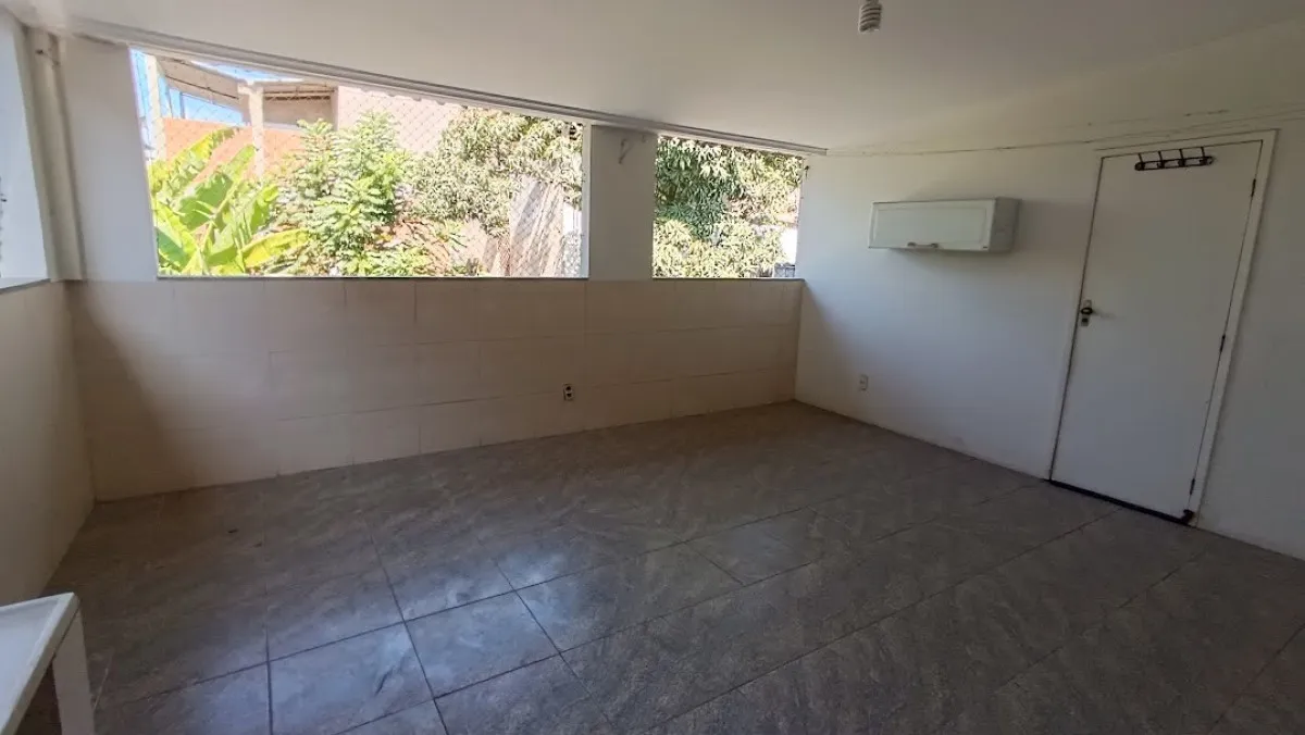 Imagem Casa Duplex com 5 quartos à venda em Vila Velha