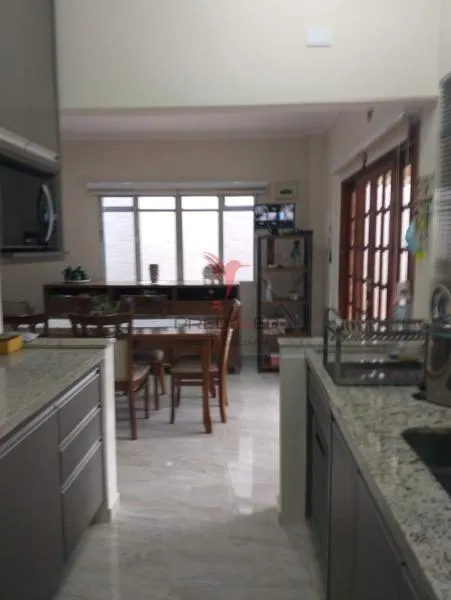 Imagem Casa 4 dormitórios 1 suíte 250m² 4 vagas Jardim Caravelas Sao Paulo/SP