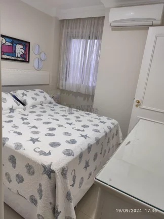 Imagem Apartamento com 03 dormitórios na Quadra Mar em Balneário Camboriú
