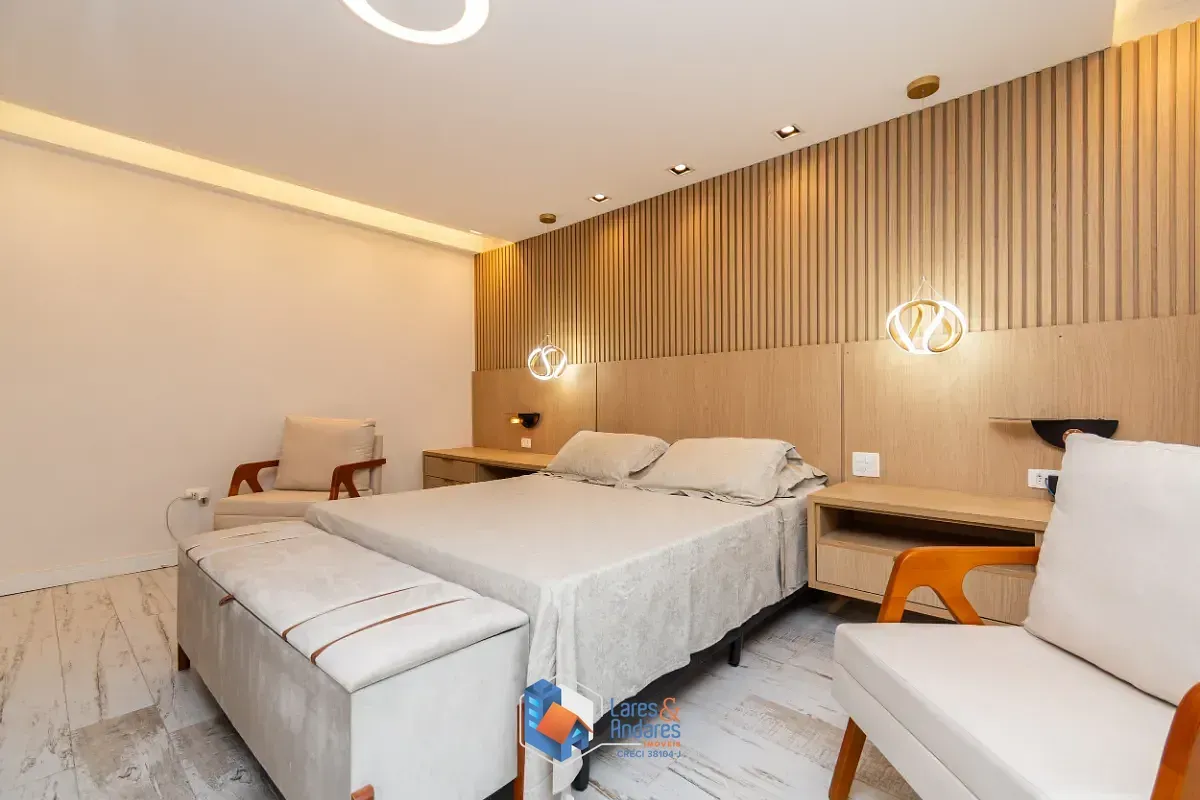Imagem Casa para venda em Campo Belo com 3 quartos, sendo 3 suítes, 345m²