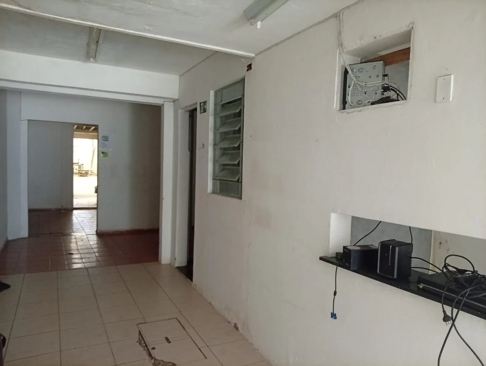 Imagem Galpão para Alugar, 250 m² em Vila Mathias - Santos