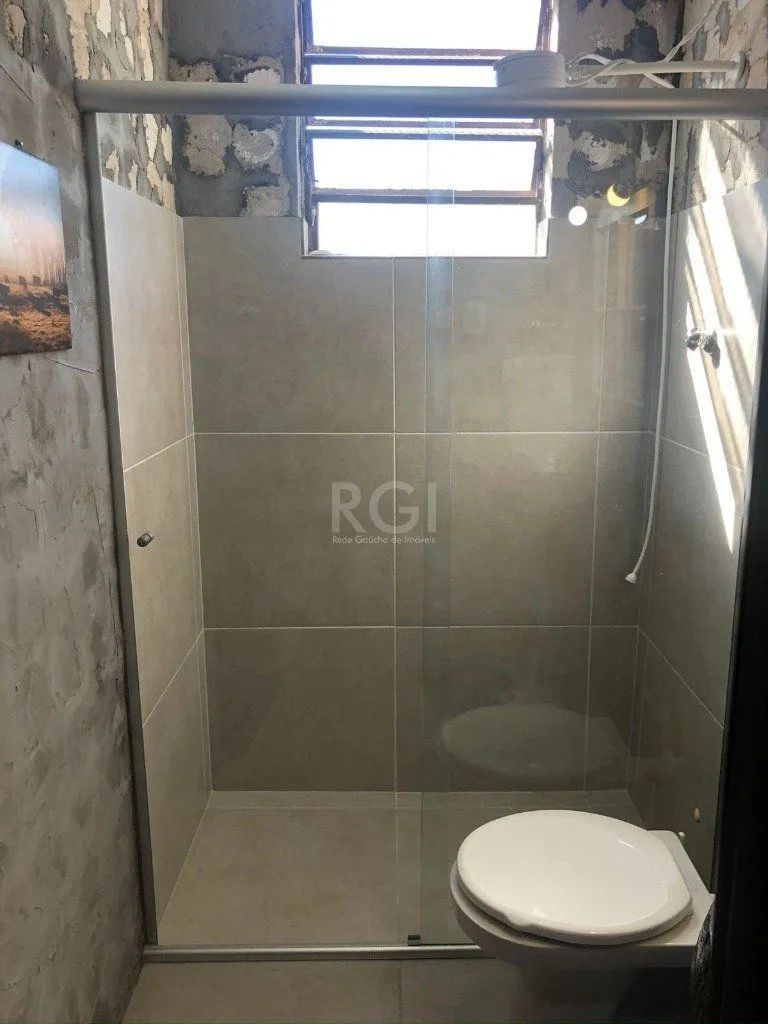 Imagem Casa para Venda - 260m², 3 dormitórios, sendo 2 suites, 2 vagas - Nonoai