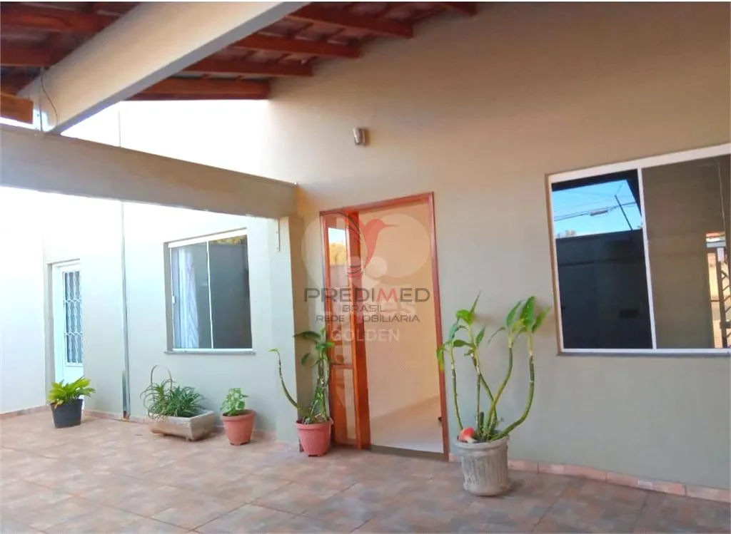 Imagem Sobrado de 3 quartos, 238m² no bairro Vila Santa Izabel, em Avaré