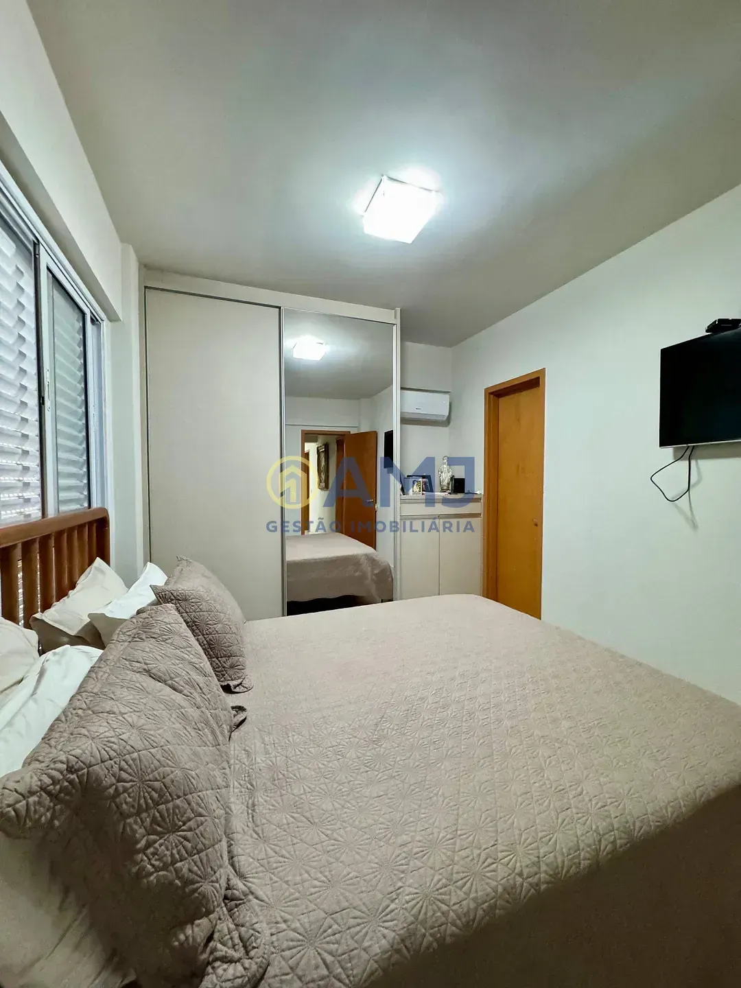 Imagem APARTAMENTO MOBILIADO À VENDA, Parque Amazônia.