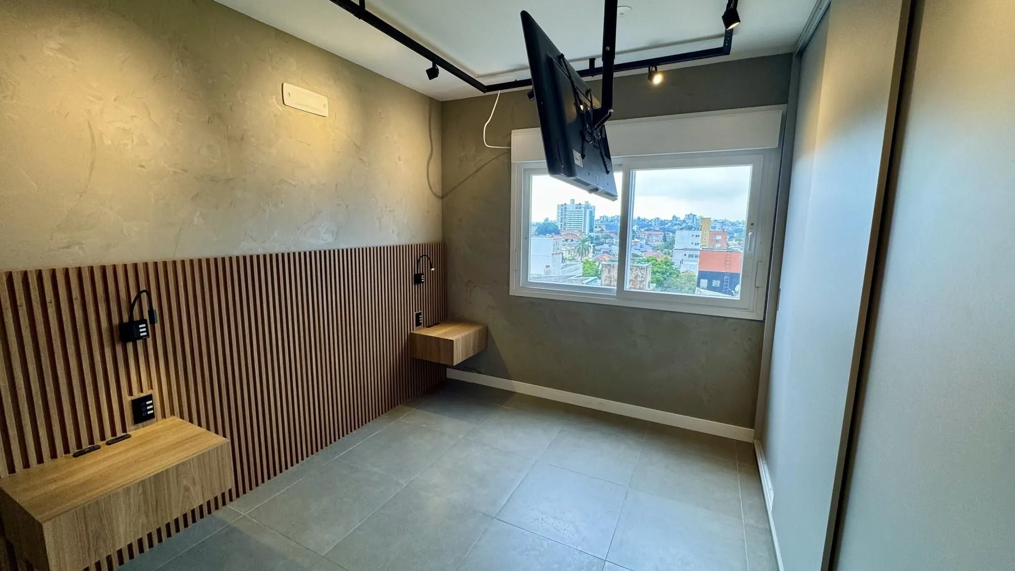 Imagem Apartamento 3 dormitórios com suíte e 2 vagas - Higienópolis, Porto Alegre