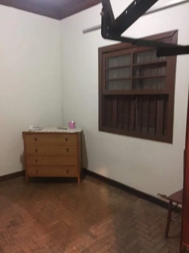 Imagem Casa à venda 3 Quartos, 2 Vagas, 260M², Chácara Galega, Pindamonhangaba - SP
