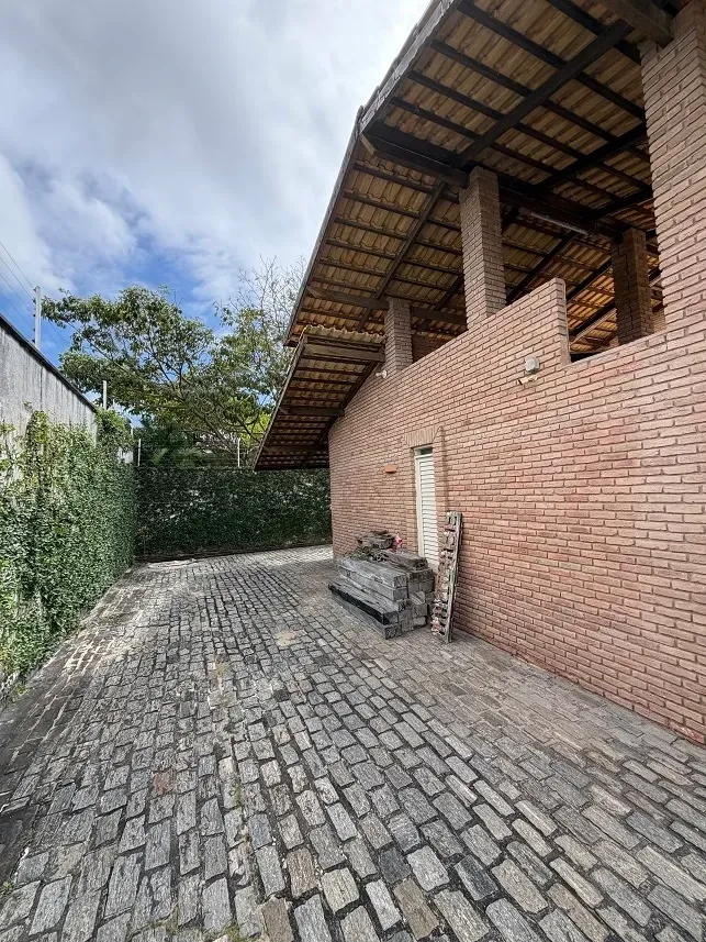 Imagem Sobrado com 4 Quartos à Venda, 500 m² em Edson Queiroz - Fortaleza