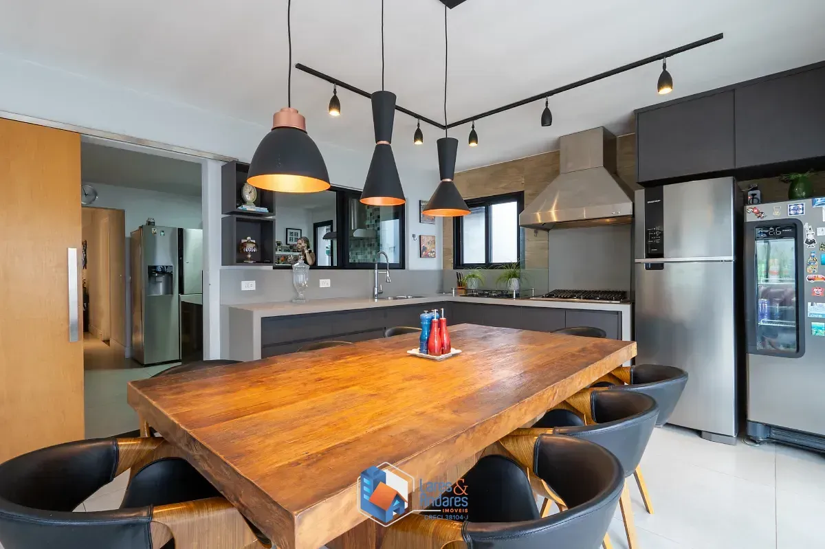 Imagem Casa para venda em Alto de Pinheiros com 4 quartos, sendo 4 suítes, 344m²