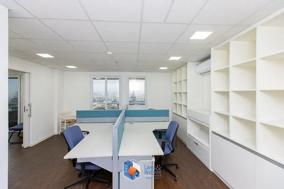 Imagem Conjunto comercial para venda em Várzea da Barra Funda, 68m²