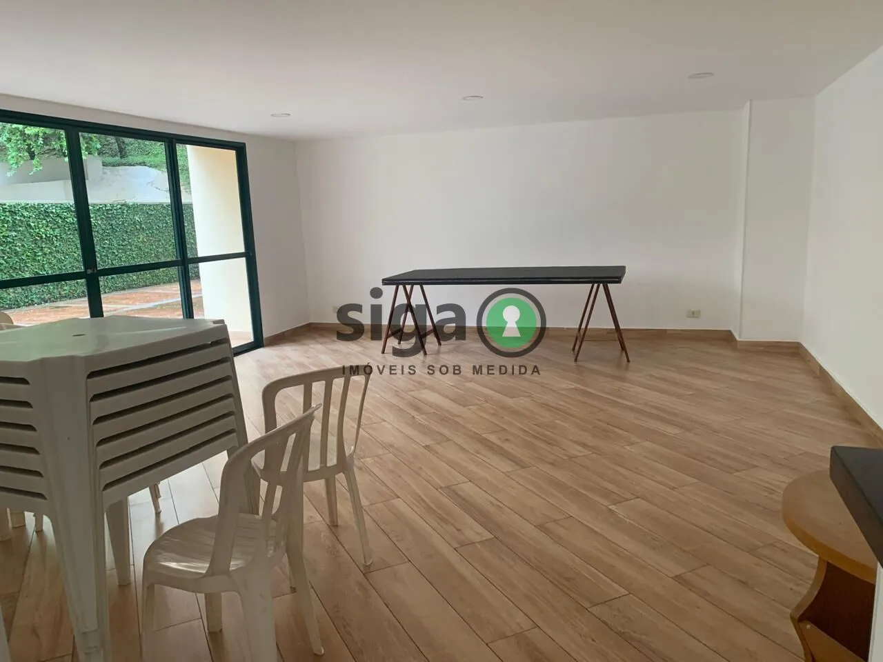 Imagem VENDE Apartamento na Vila Suzana (Região do MORUMBI) com 2 quartos, uma suíte e 2 vagas