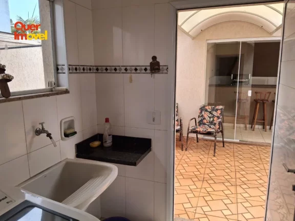 Imagem Casa em Condomínio à Venda em Ribeirão Preto-SP 3 quartos, 1 suíte, 4 vagas, 210m² - Condomínio Bella Città