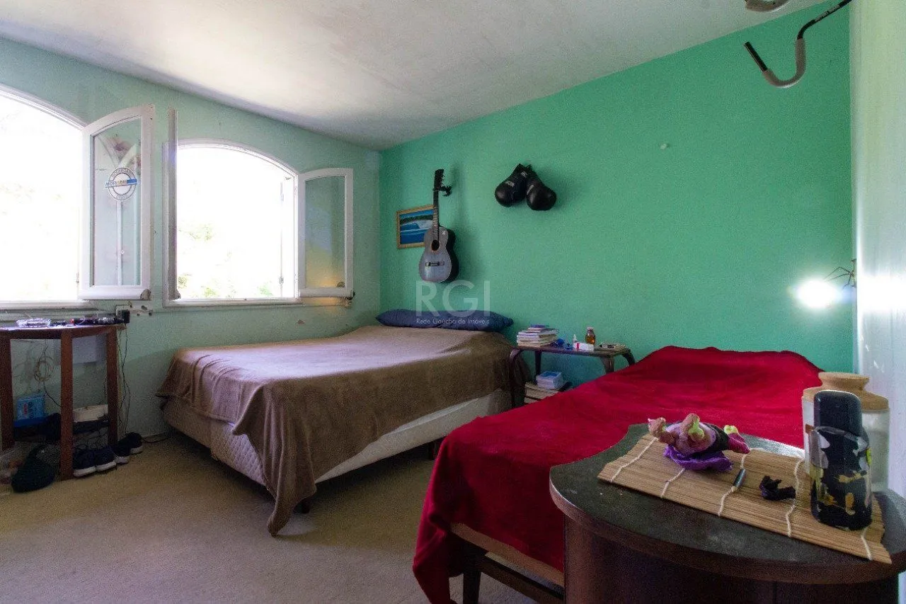 Imagem Casa para Venda - 422m², 6 dormitórios, sendo 2 suites, 5 vagas - Vila Assunção